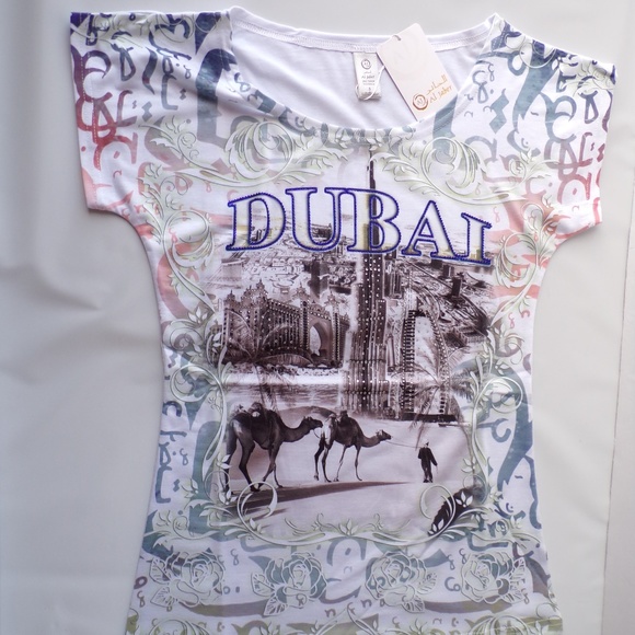 Authentic T-Shirt from Dubai - Picture 1 of 5